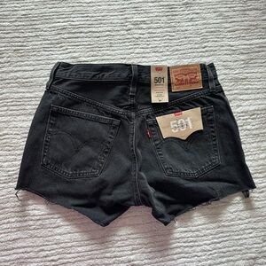 New with tags Levi’s 501 shorts